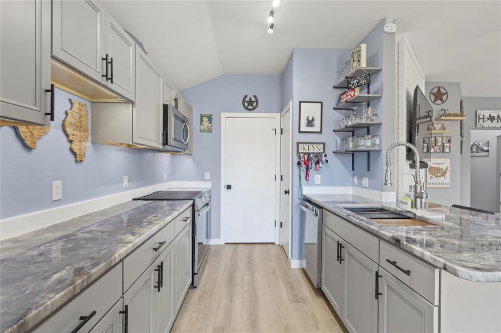 Twin Lakes Ph II - Residential