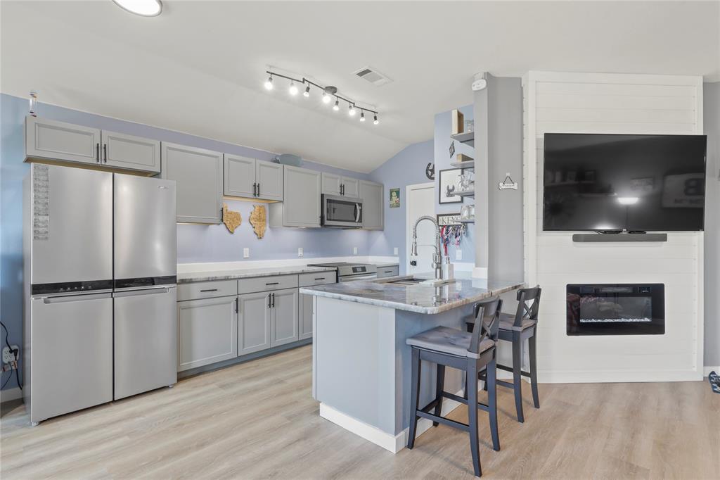 Twin Lakes Ph II - Residential