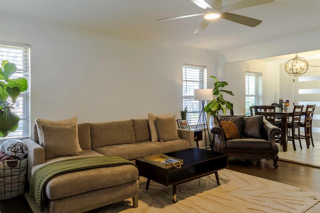 4551 Cockrell Avenue