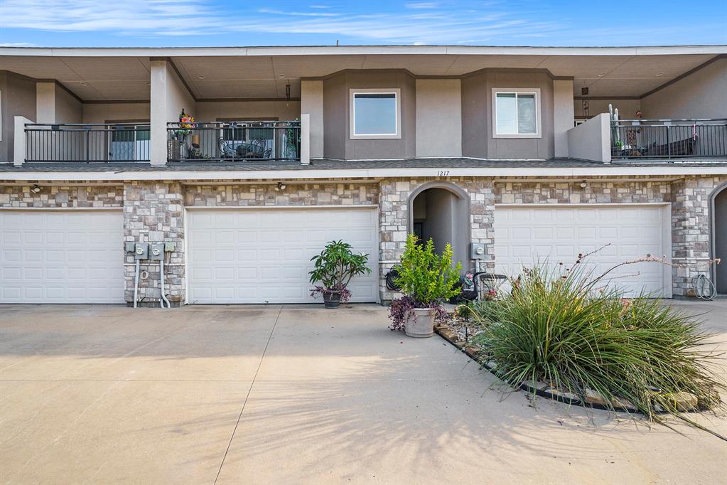 Galaxy Twnhms Add - Residential