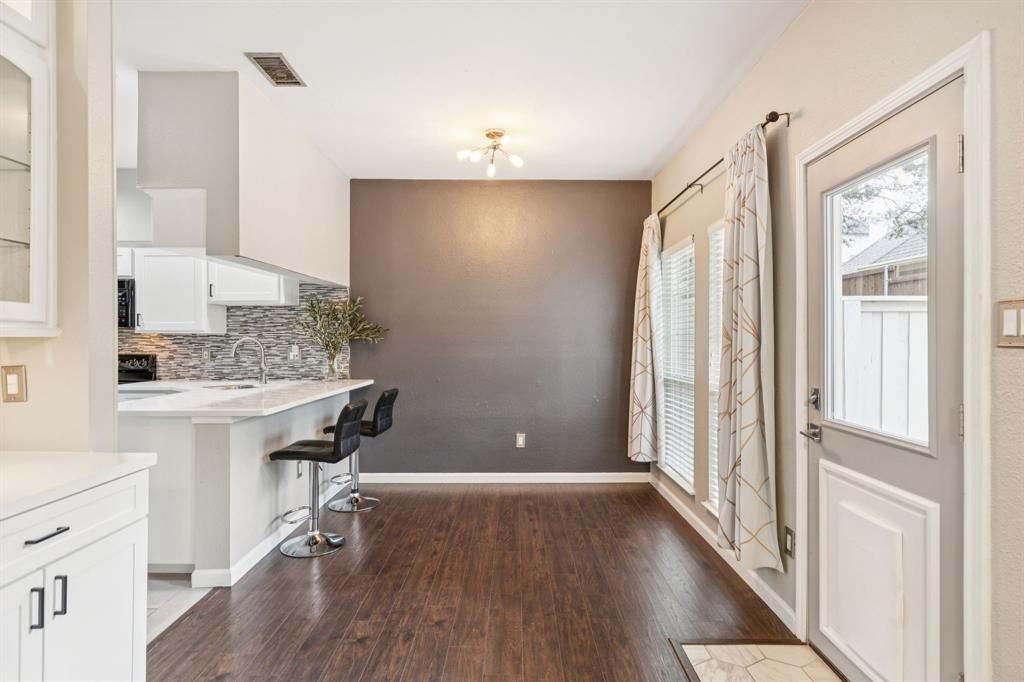 Montfort Twnhms - Residential