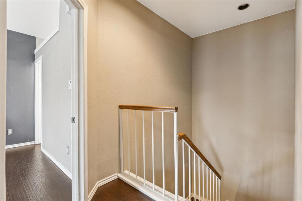 Montfort Twnhms - Residential