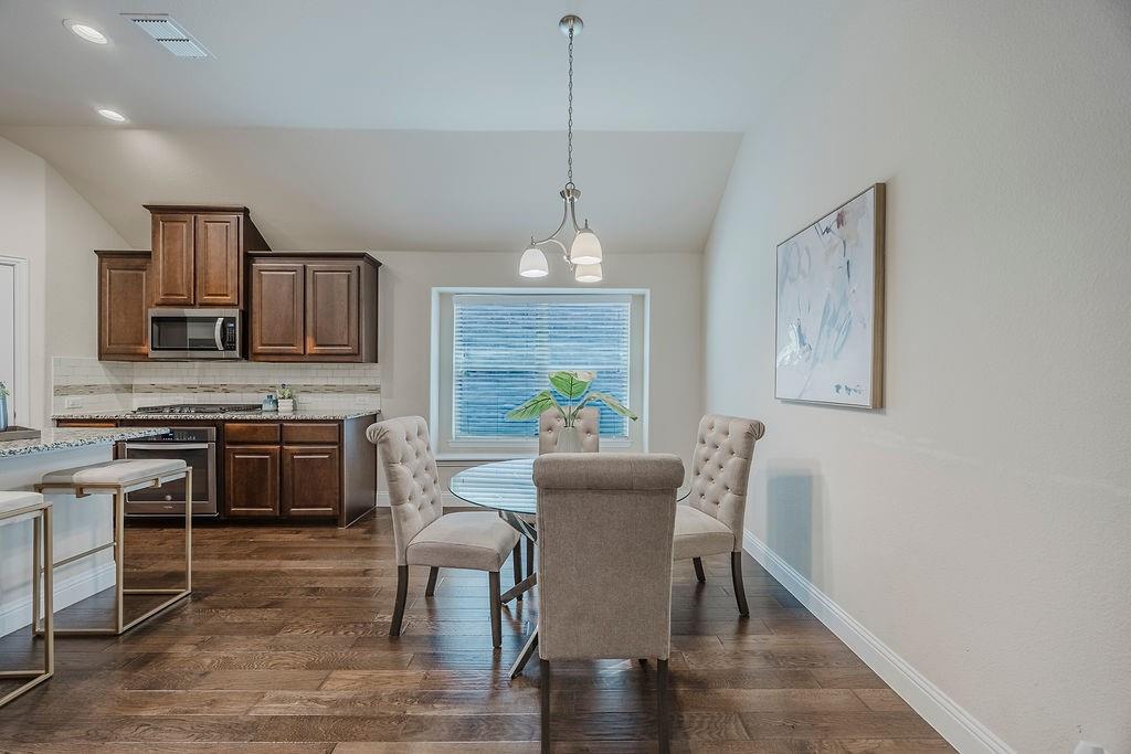 Vineyards Ph I, The - Residential