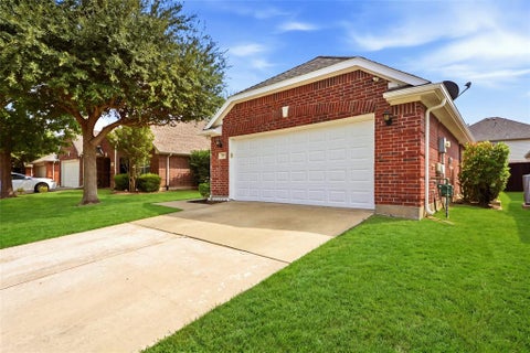 Tiny photo for 717 Creekside Drive, Little Elm, TX 75068 (MLS # 21396886)