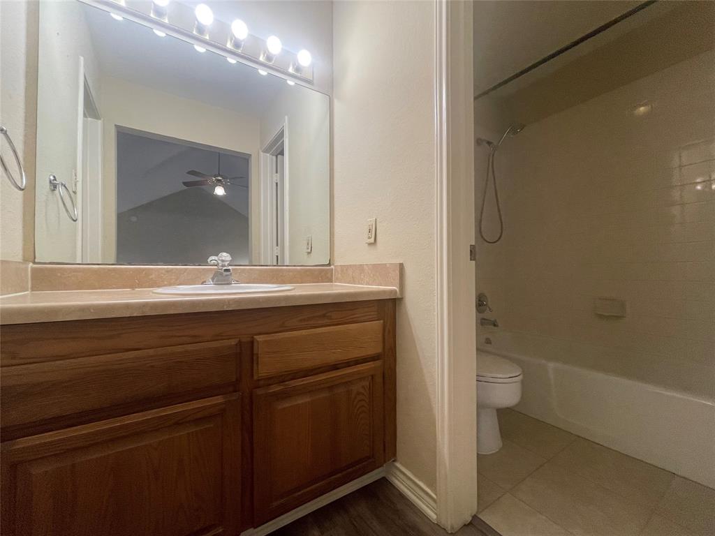 Signal Ridge 03 - Residential Lease