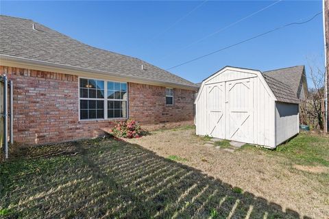 A home in Sulphur Springs