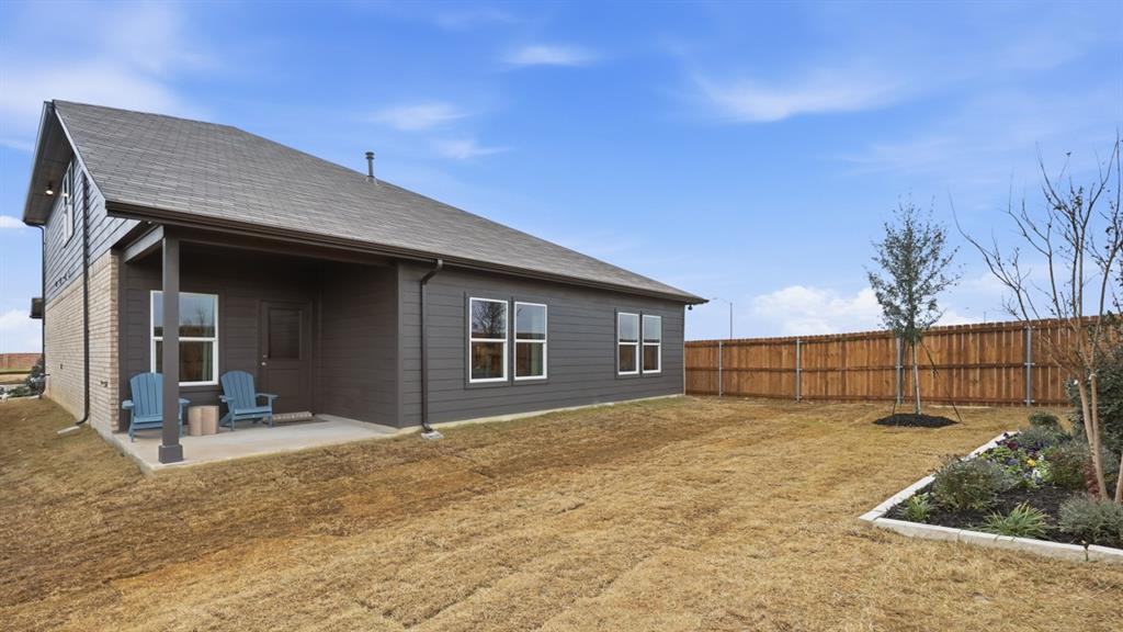 Townes Landing - D.R. Horton - Residential