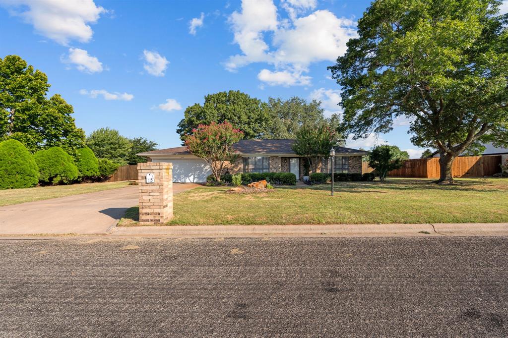 15 Cliff Drive