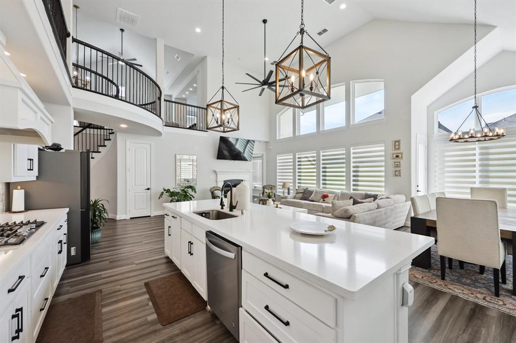 Lake Forest Ph Ia - Residential