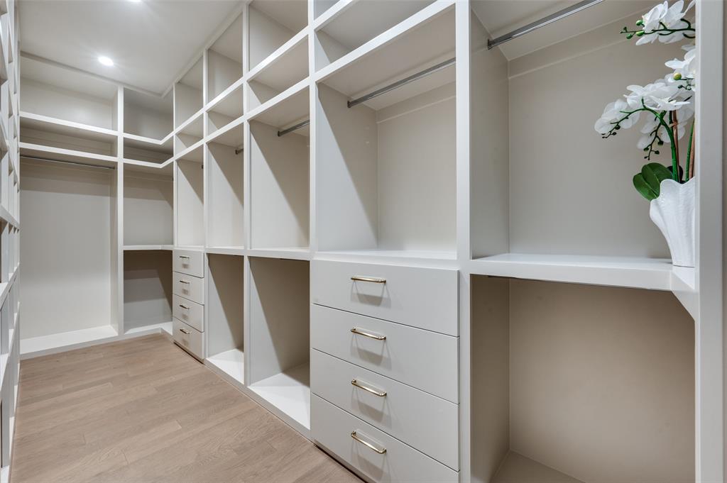 North Davilla Drive Estates - Residential