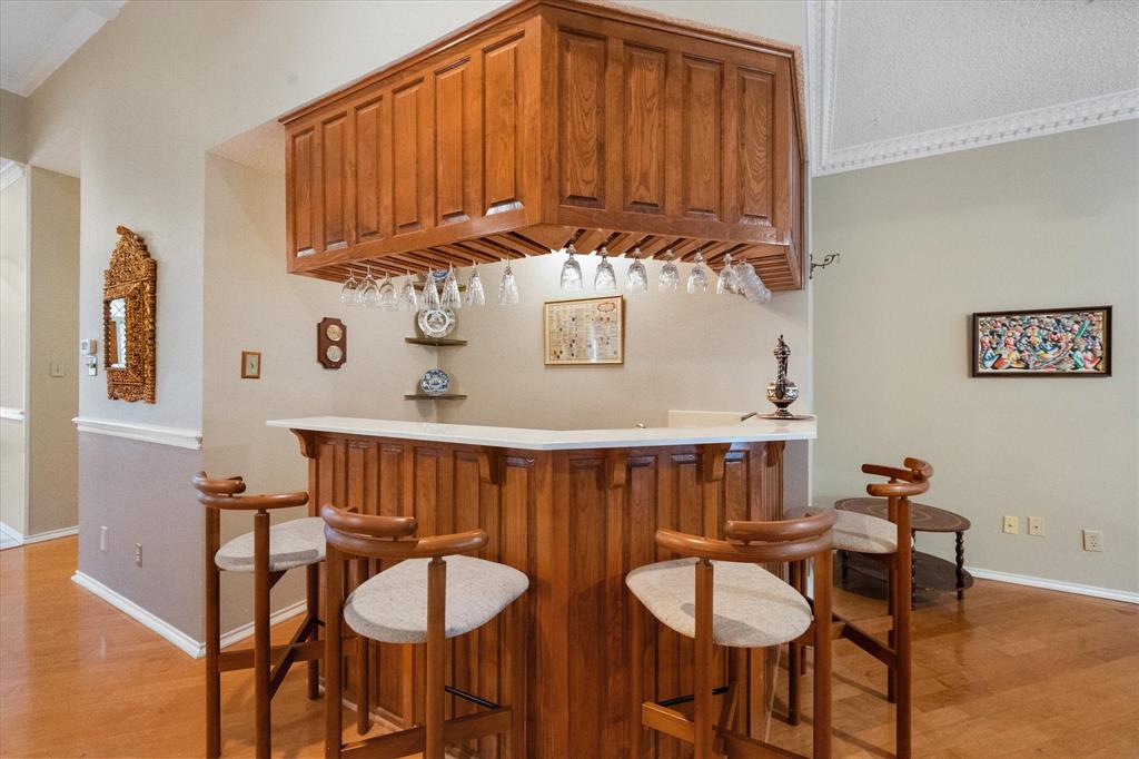 2105 Sleepy Hollow Drive