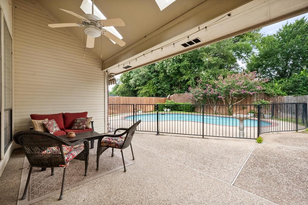 2105 Sleepy Hollow Drive