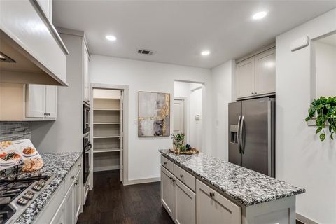 1423 Lamb Drive Plano TX 75075