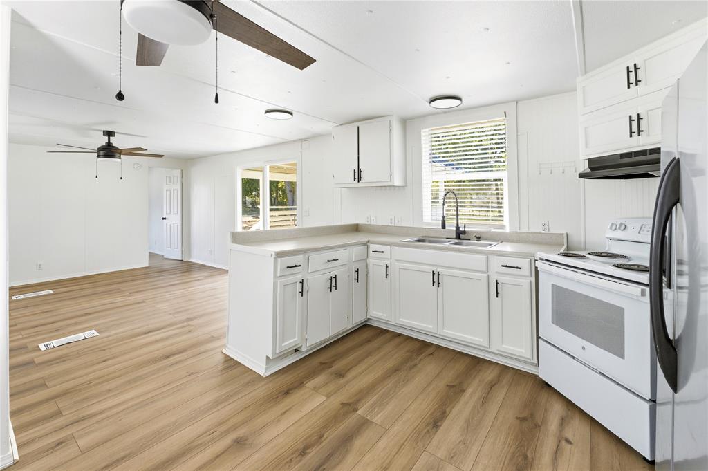 ABST A0863 G SMITH - Residential Lease