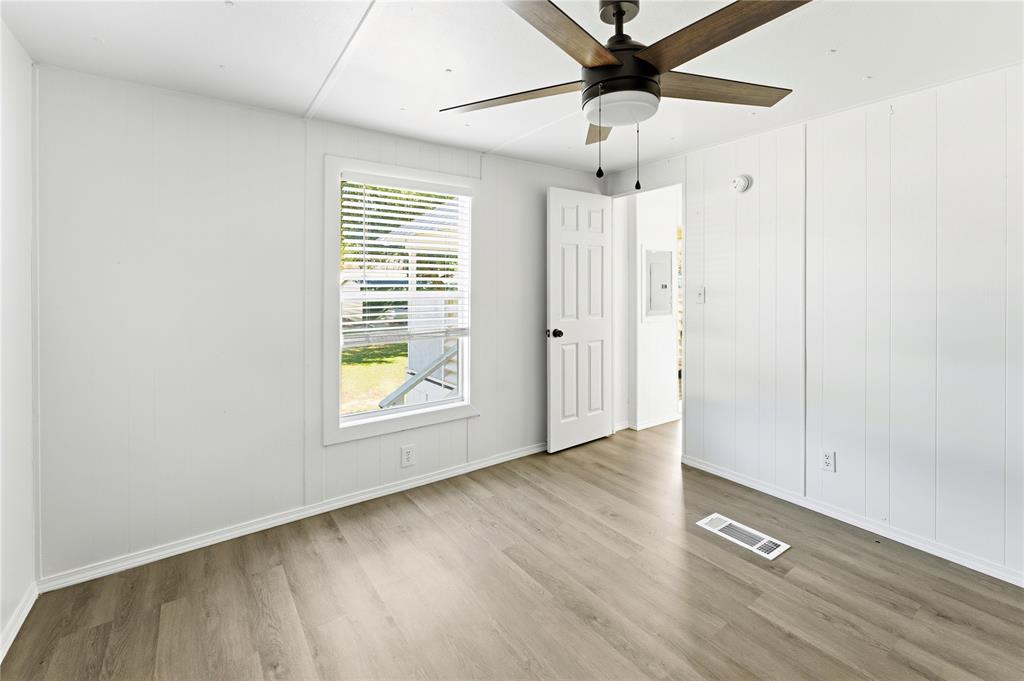 ABST A0863 G SMITH - Residential Lease