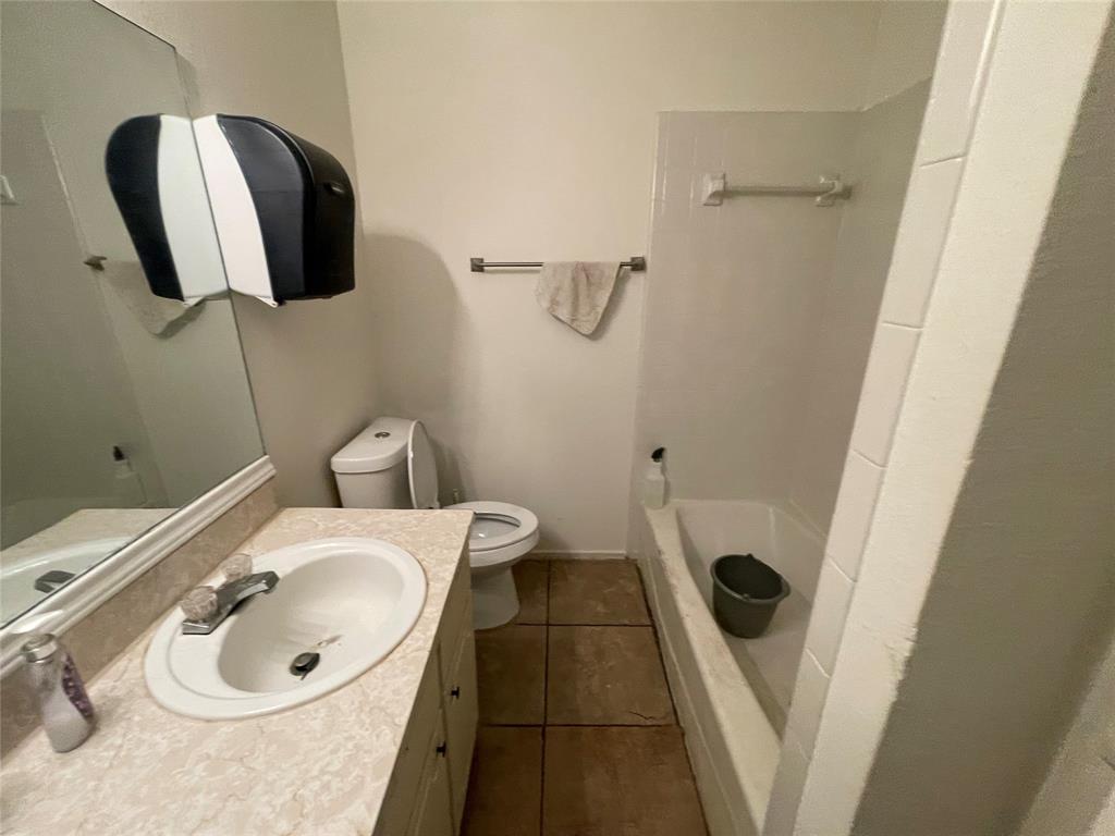 Parkway Court Add - Residential Income