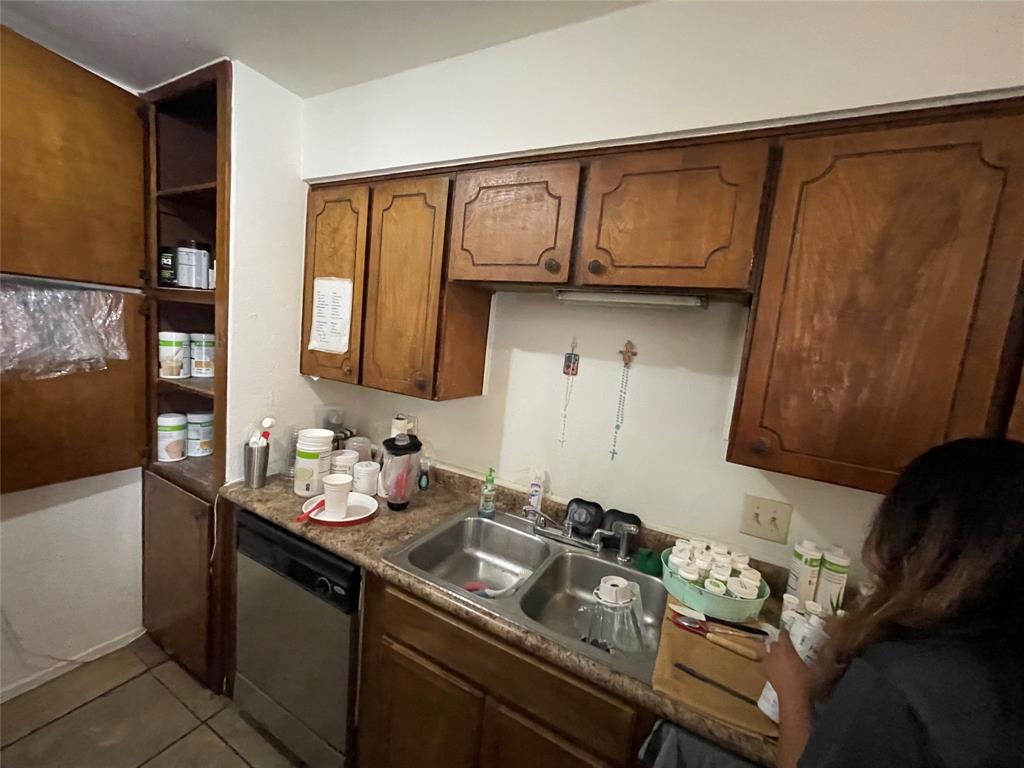 Parkway Court Add - Residential Income