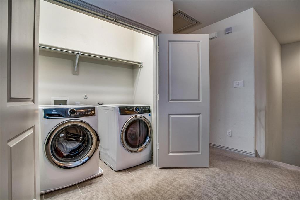 Villas At Stonegate - Residential