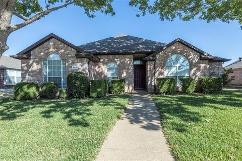 Photo of 7506 Normandy Road, Rowlett, TX 75089 (MLS # 21260334)