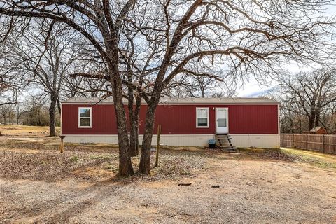 A home in Alvarado