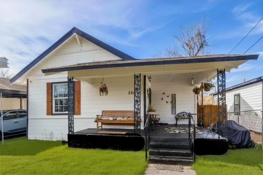 Welcome to 2317 Anderson Street, a beautifully restored 3-bedroom, 2-bath residence offering 1,623 square feet of thoughtfully designed living space in the heart of South Dallas. Originally built in 1926, this home has been fully remodeled in 2024, seamlessly blending historic charm with modern functionality and style.
From the moment you arrive, you’ll appreciate the character and curb appeal that reflect the craftsmanship of the 1920s, now enhanced with contemporary updates throughout. Inside, the spacious layout is filled with natural light, creating an inviting and airy atmosphere ideal for both everyday living and entertaining.
The updated kitchen serves as the heart of the home, featuring stylish cabinetry, sleek countertops, modern fixtures, and ample prep and storage space. The open flow between the living and dining areas provides versatility and comfort, perfect for hosting gatherings or enjoying quiet evenings at home.
The primary suite offers a private retreat complete with a beautifully renovated en-suite bathroom designed with modern finishes and thoughtful detail. Two additional bedrooms provide flexibility for guests, a home office, or additional living space. Both bathrooms have been fully updated while maintaining subtle nods to the home’s original character.
Situated on a generous lot, the outdoor space offers opportunity for entertaining, gardening, or future enhancements. Conveniently located just minutes from Downtown Dallas, Fair Park, Deep Ellum, and major highways, this property provides quick access to dining, entertainment, employment centers, and ongoing area development.
Move-in ready and completely updated, 2317 Anderson Street presents a rare opportunity to own a piece of Dallas history with the comfort and efficiency of a modern renovation. Schedule your private showing today.