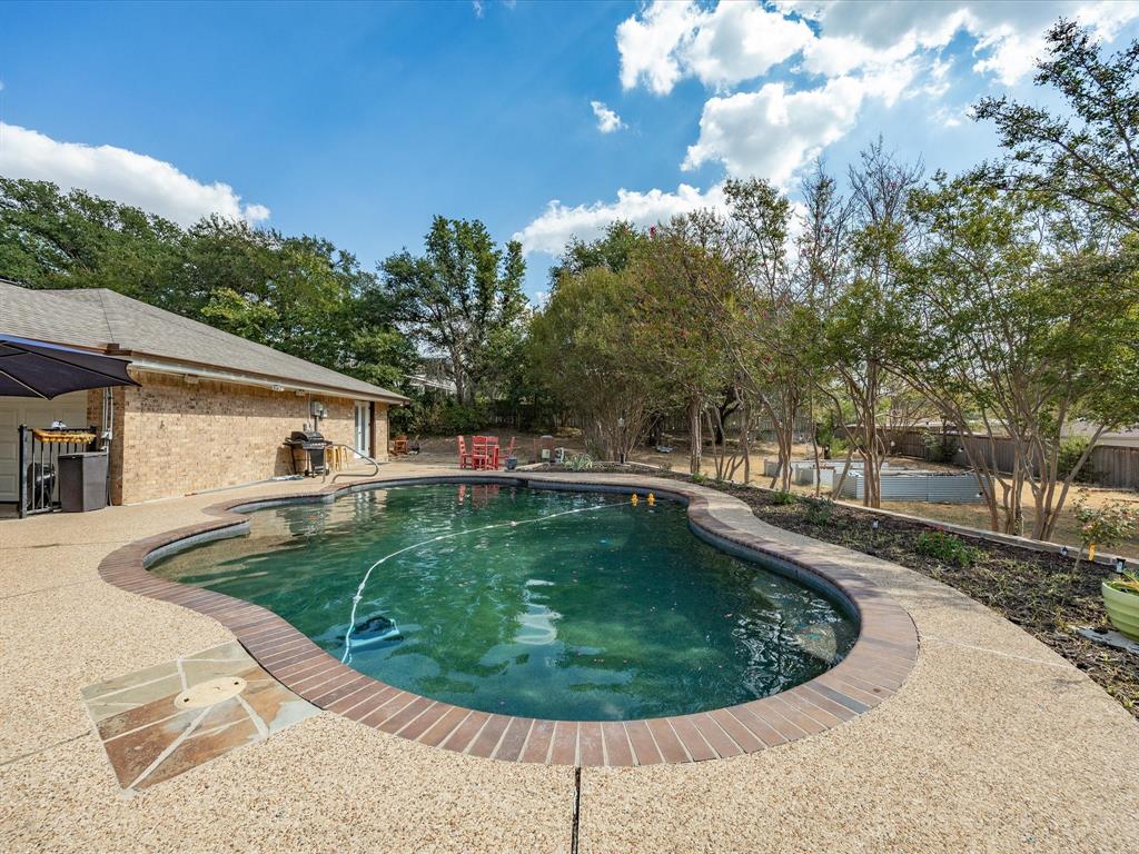 8505 Treetop Court