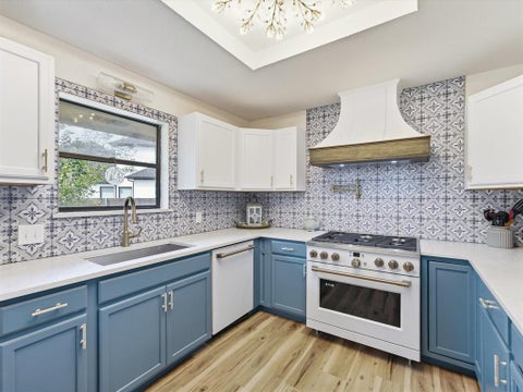 Tiny photo for 8505 Treetop Court, Fort Worth, TX 76179 (MLS # 21391254)