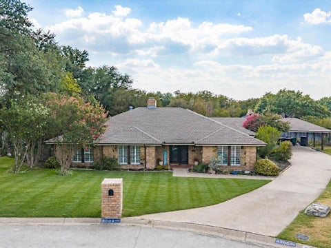 Tiny photo for 8505 Treetop Court, Fort Worth, TX 76179 (MLS # 21391254)