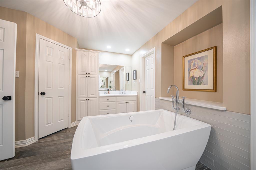 Long Acres - Residential