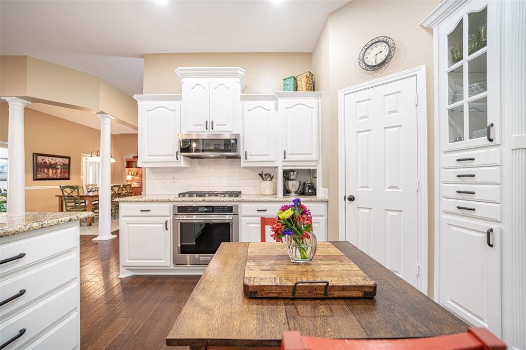 Long Acres - Residential