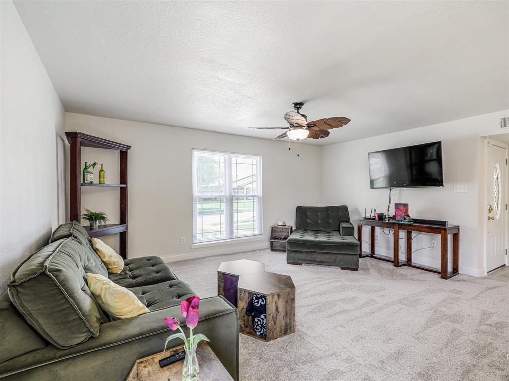 633 Buffalo Bend
