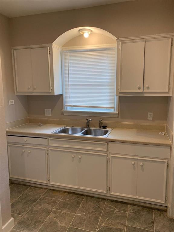 Mount Auburn - Residential Lease