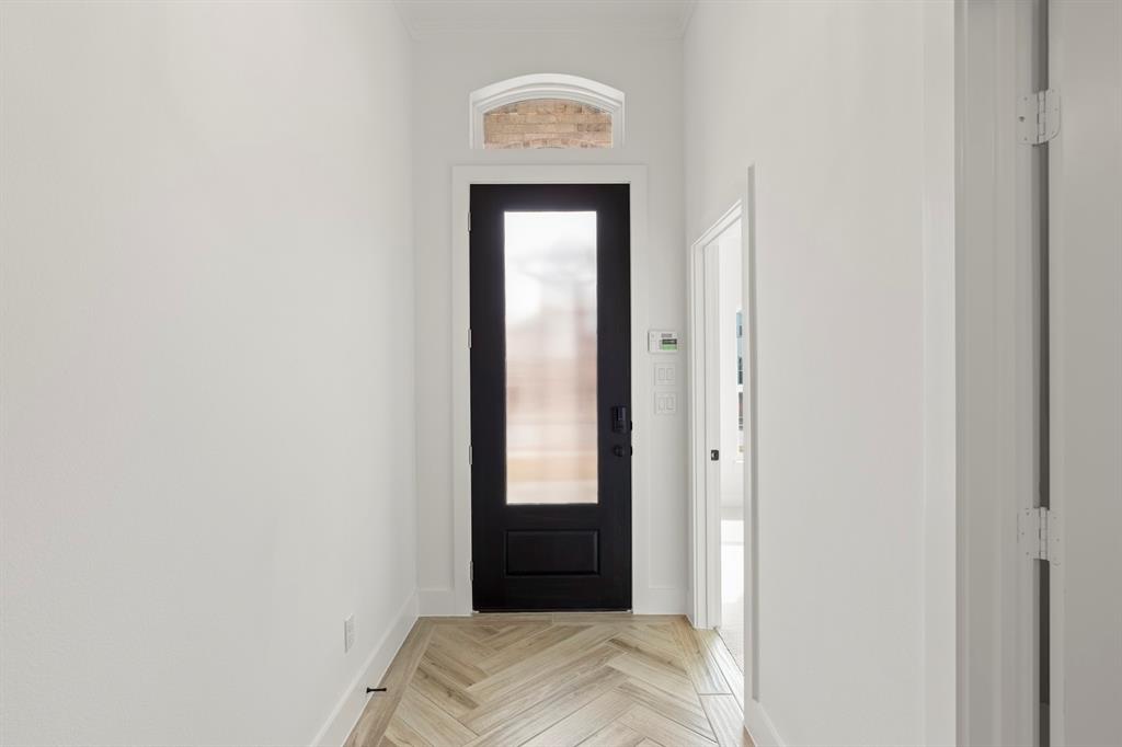 Valencia On The Lake - Residential