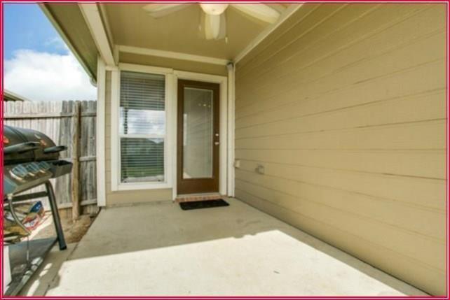 Sendera Ranch - Residential Lease