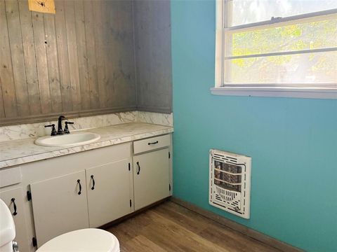 Tiny photo for 102 S 2nd Street, Clyde, TX 79510 (MLS # 20986220)