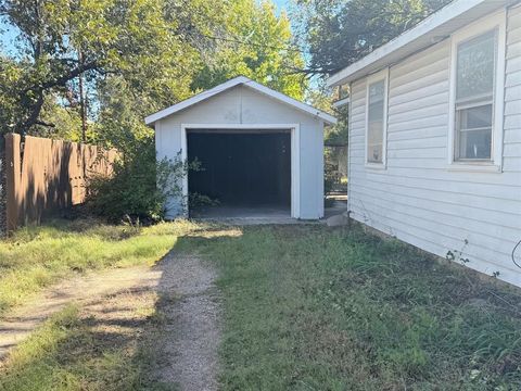 Tiny photo for 102 S 2nd Street, Clyde, TX 79510 (MLS # 20986220)
