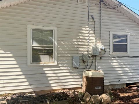 Tiny photo for 102 S 2nd Street, Clyde, TX 79510 (MLS # 20986220)