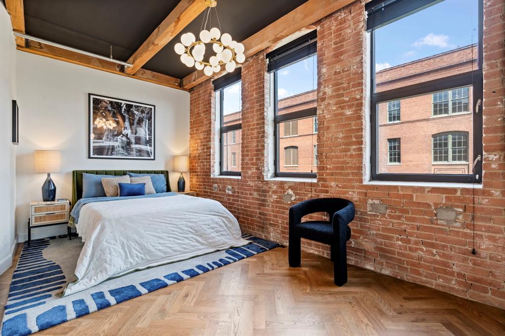 Elm Place Residences - Residential