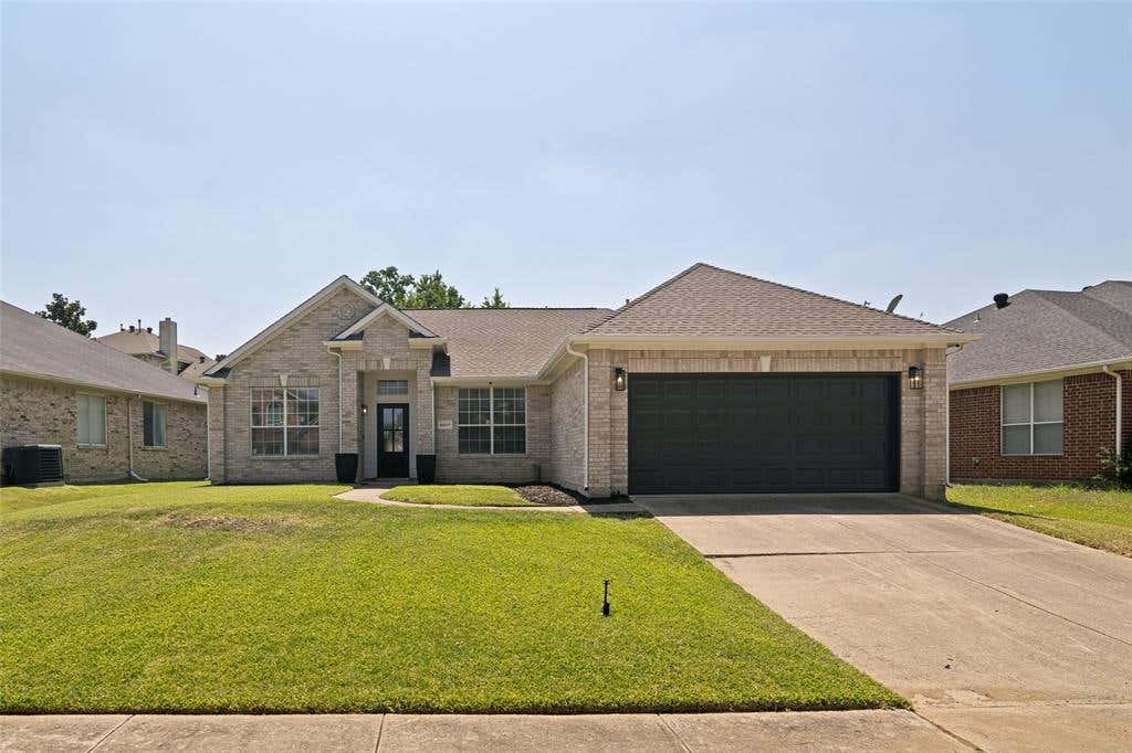 Photo of 4507 Julian Drive, Mesquite, TX 75150 (MLS # 21347098)
