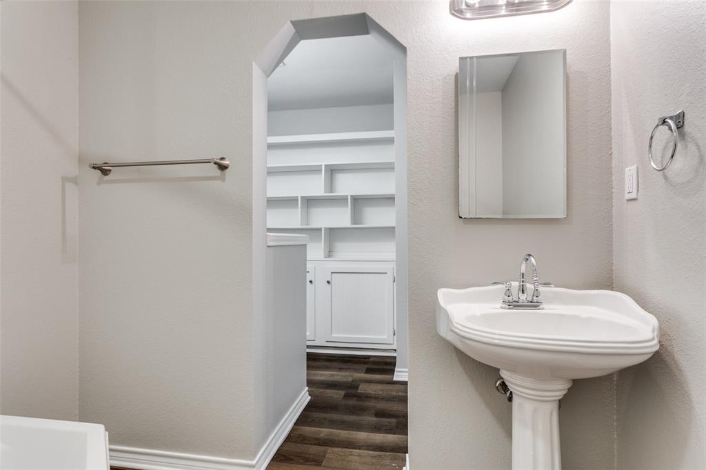 Frisco Railroad Add - Residential