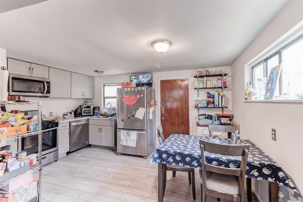 C W Russells - Residential