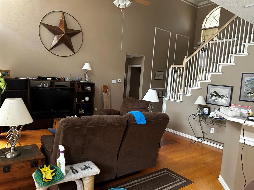 14592 Greenleaf Court