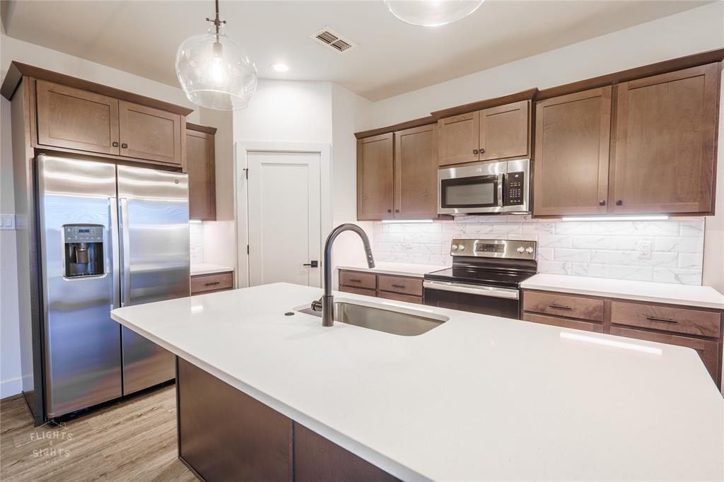 Airmens Lndg - Residential Lease