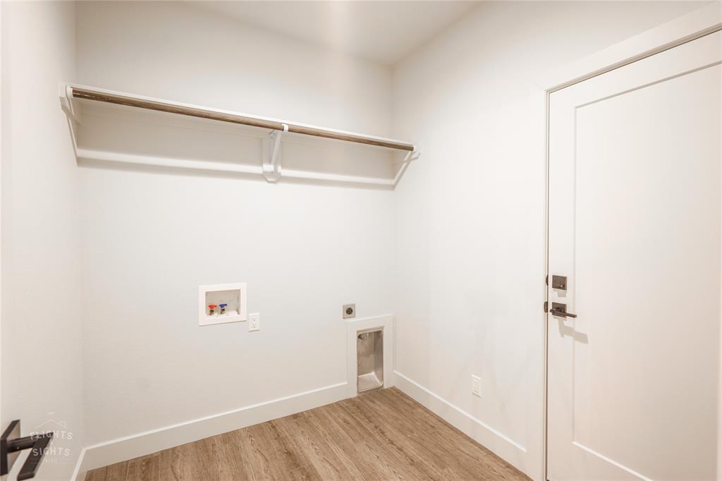 Airmens Lndg - Residential Lease