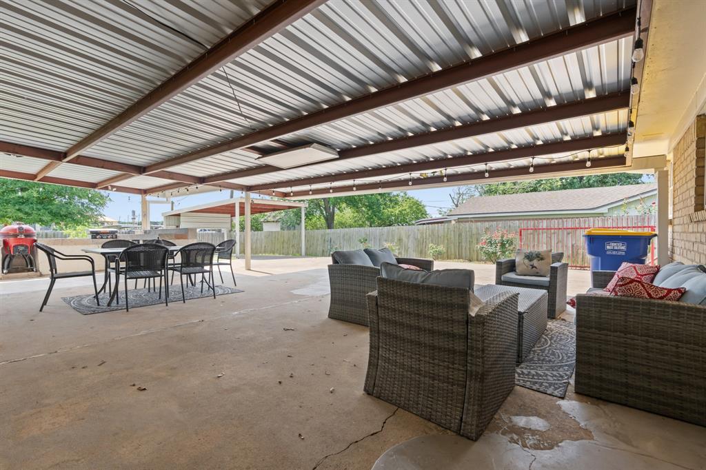 108 Mockingbird Lane