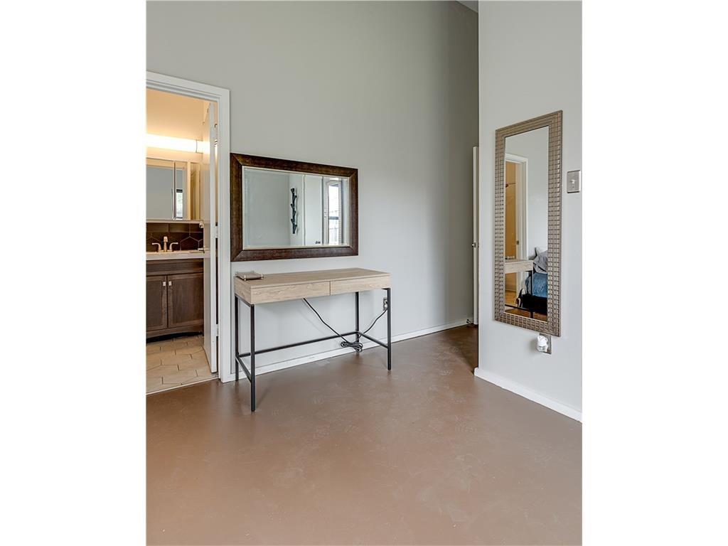 College Hill - Residential Lease