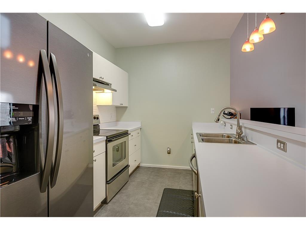 College Hill - Residential Lease