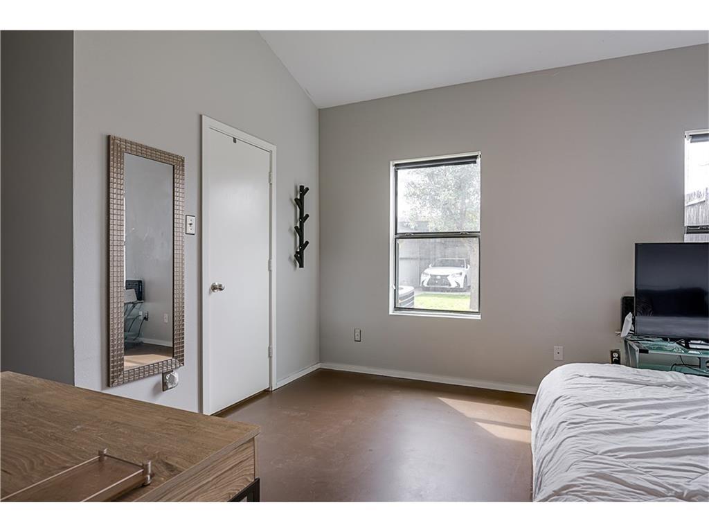 College Hill - Residential Lease