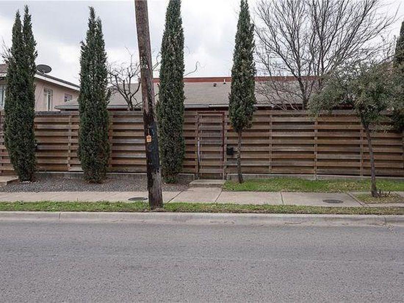 College Hill - Residential Lease