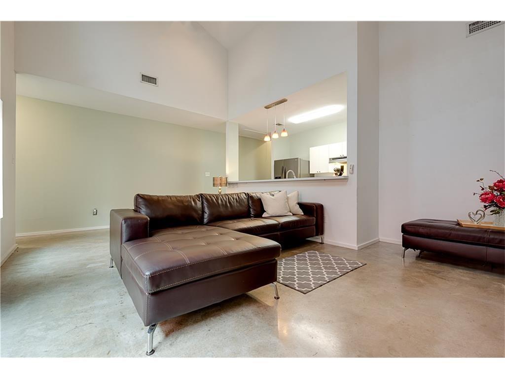 College Hill - Residential Lease